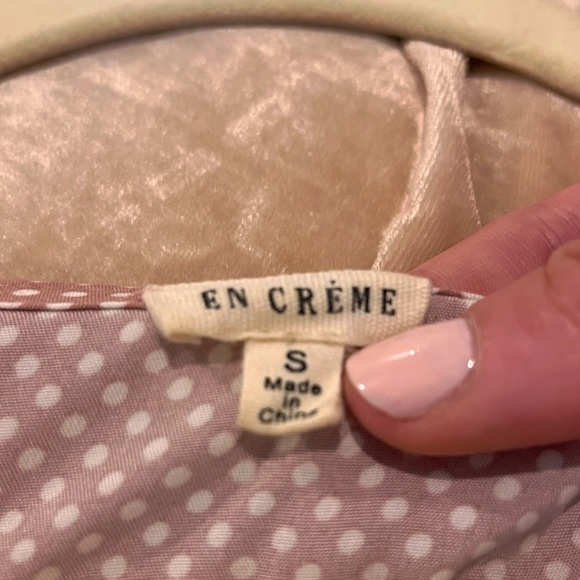 Pink Polk-a-dot Dress with Bow Tie Details - Picture 3 of 4